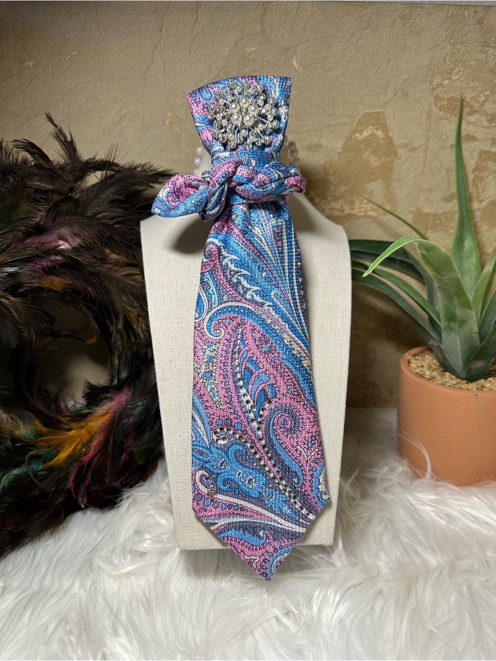 Silk necklace tie